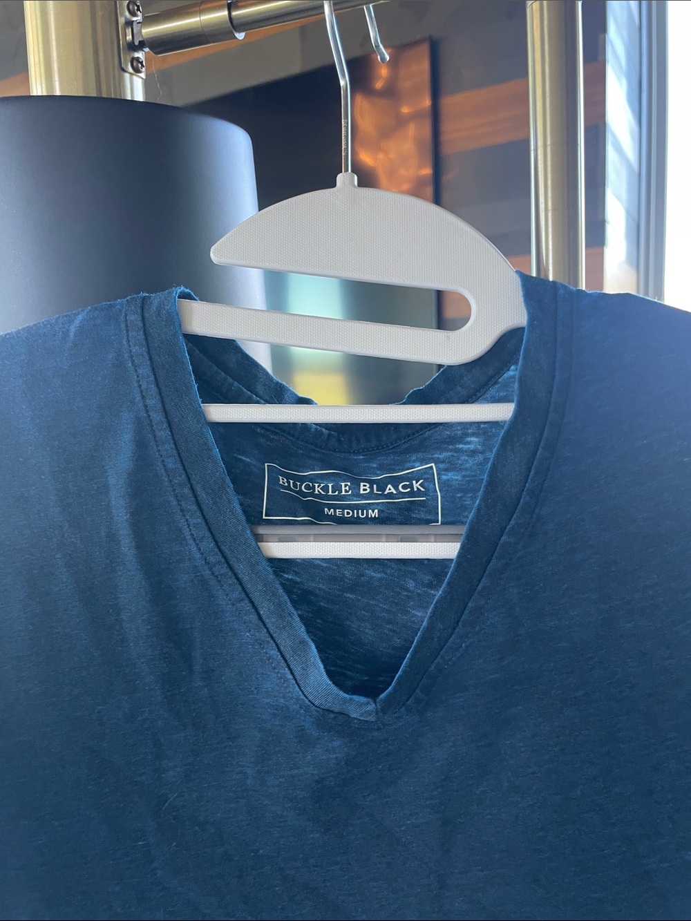 Buckle Black Men’s V-Neck Tee in Navy Blue